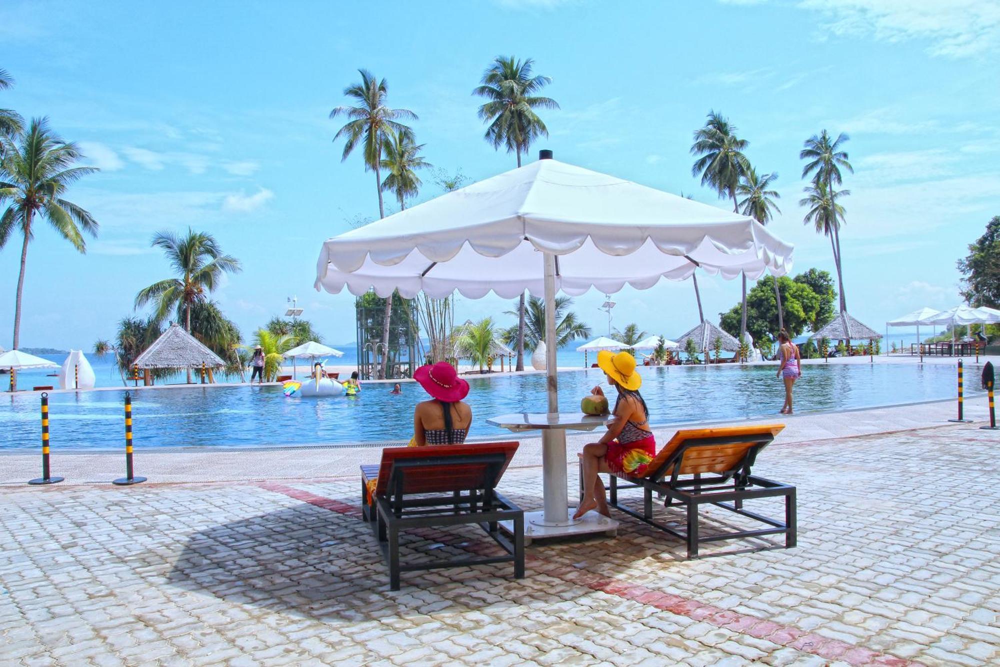 Kepri Coral Resort Galang Island Eksteriør bilde